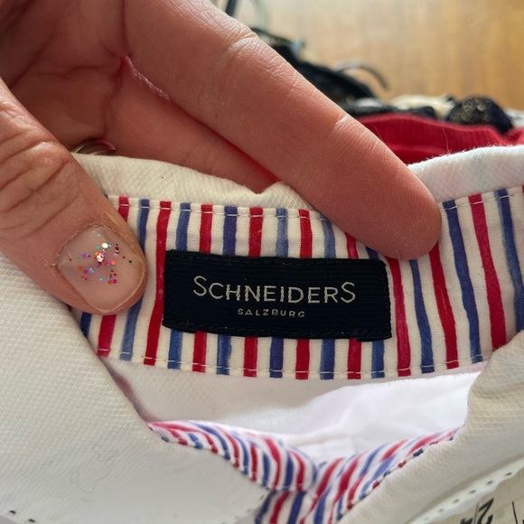 Schneider Salzburg White Button Up Blouse with Embroidered Trim - Picture 14 of 14